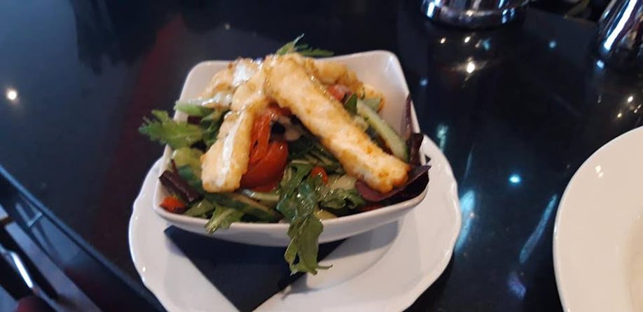 Thames Breeze Bar & Restaurant