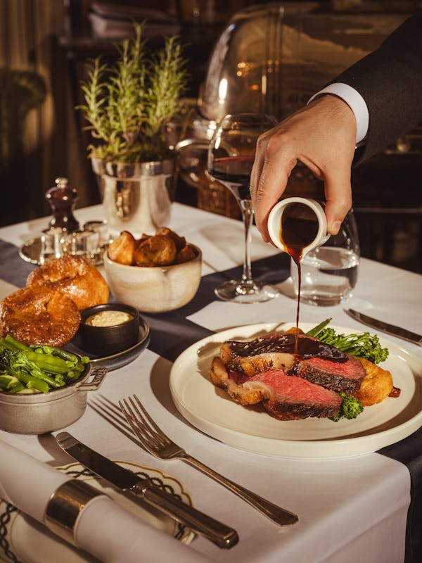 Cheneston’s Restaurant at The Milestone Hotel and Residences