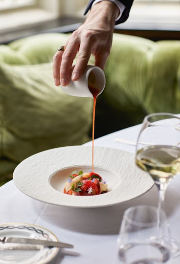 Cheneston’s Restaurant at The Milestone Hotel and Residences