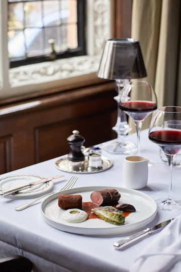 Cheneston’s Restaurant at The Milestone Hotel and Residences