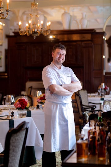 Cheneston’s Restaurant at The Milestone Hotel and Residences