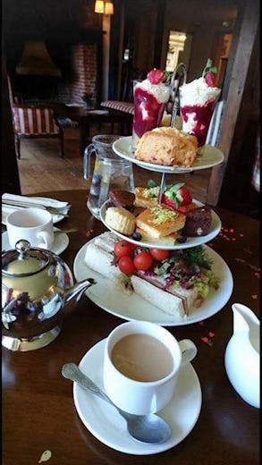 Afternoon Tea at Cedars Hotel