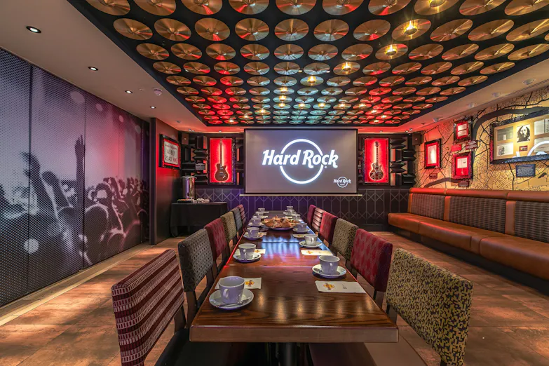 Hard Rock Cafe Piccadilly Circus, London - Restaurant Review, Menu