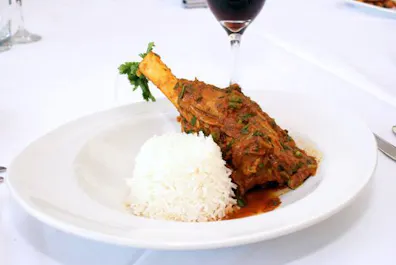 Everest Dine