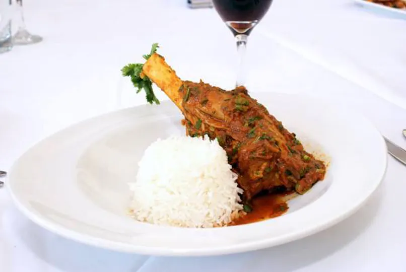 Everest Dine
