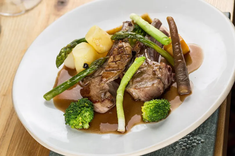 Longlands Inn & Restaurant