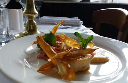 Fox and Hounds
