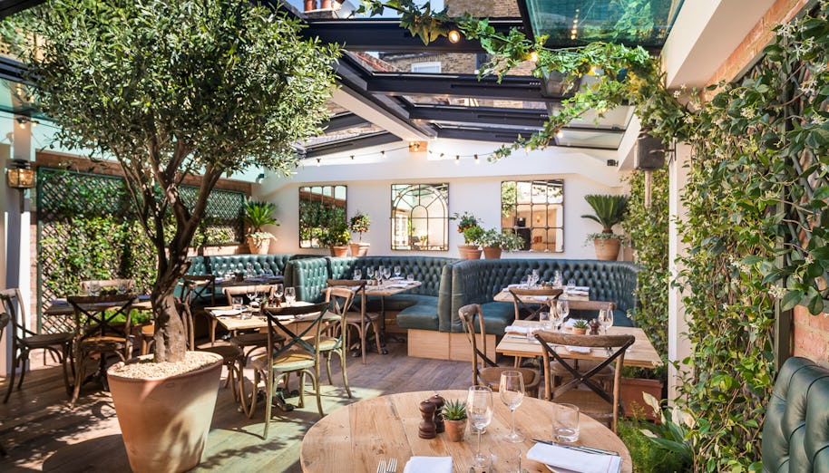 The Fox & Pheasant, London - Restaurant Review, Menu, Opening Times