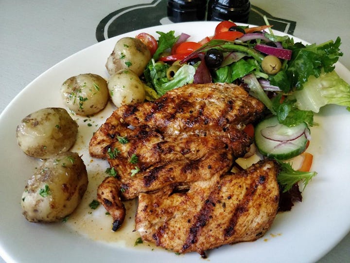 The Oliver Twist Country Inn & Restaurant