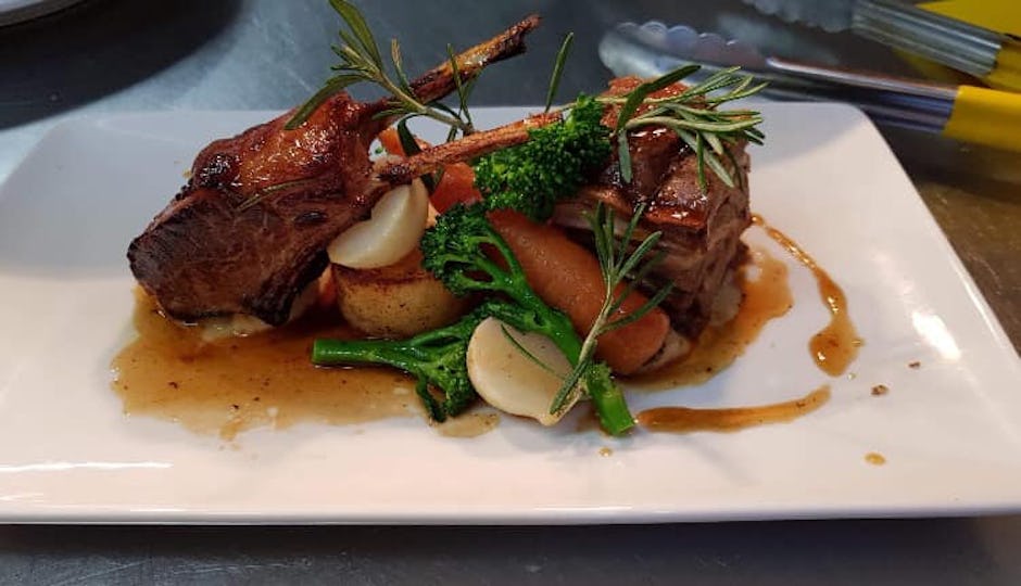 Foresters Bar & Restaurant