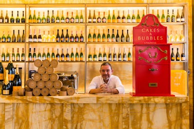 Cakes & Bubbles by Albert Adrià