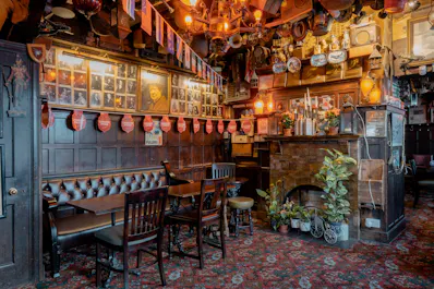 The Churchill Arms - Kensington Church Street