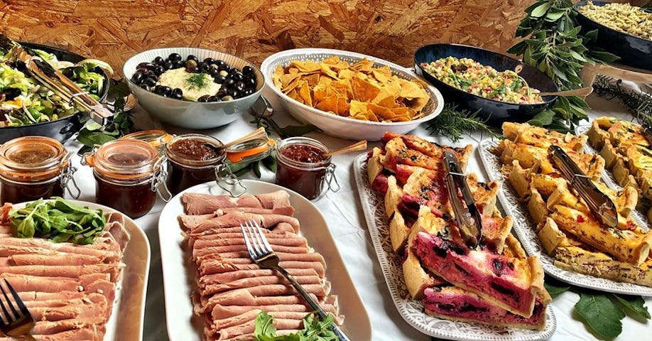 Sanders Yard Bistro