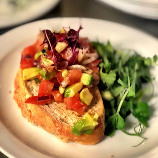 Sanders Yard Bistro
