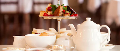 Afternoon Tea @Marsh Farm Hotel