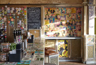The Commercial Tavern