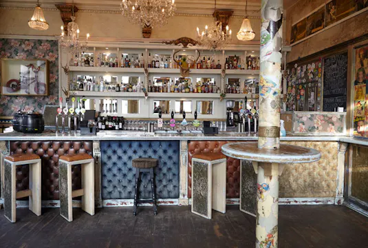 The Commercial Tavern
