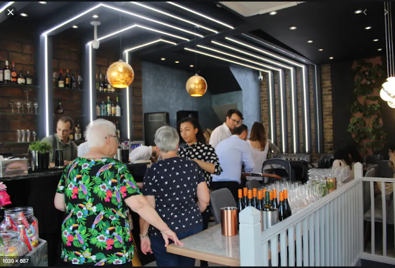 Angolo Bar and Restaurant