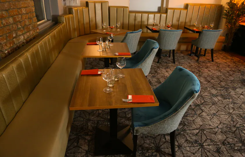 Signature Steakhouse & Grill