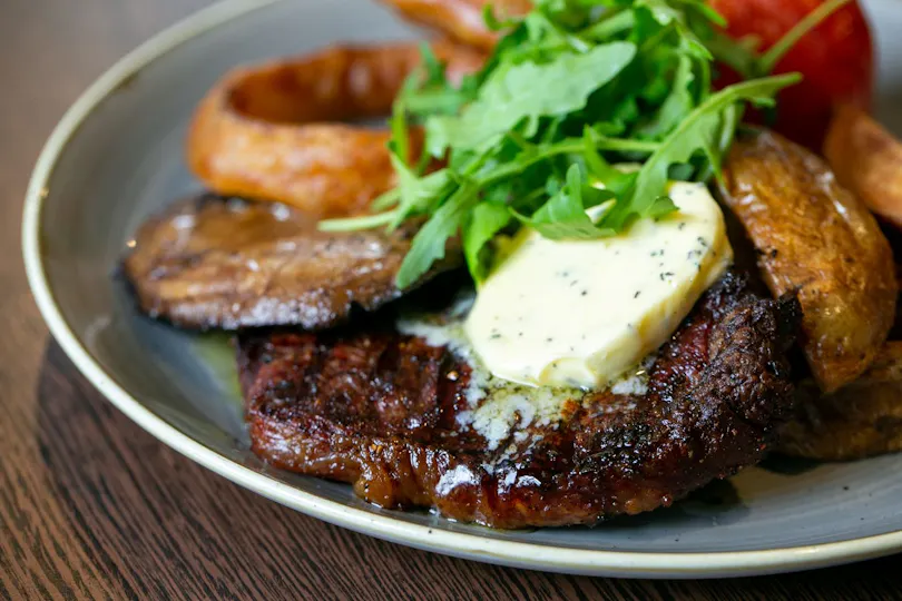 Signature Steakhouse & Grill