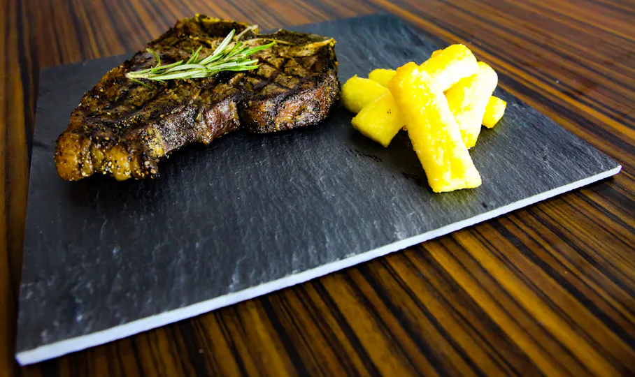 Signature Steakhouse & Grill
