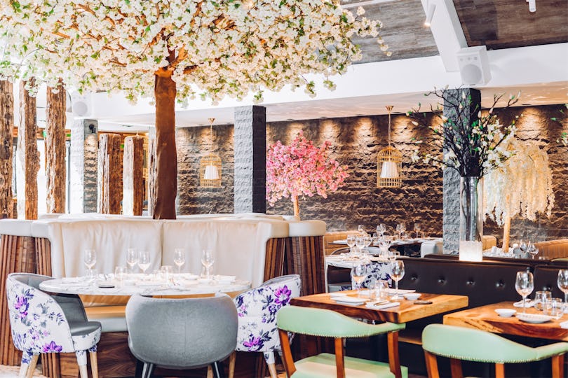 Pavilion Lounge and Restaurant