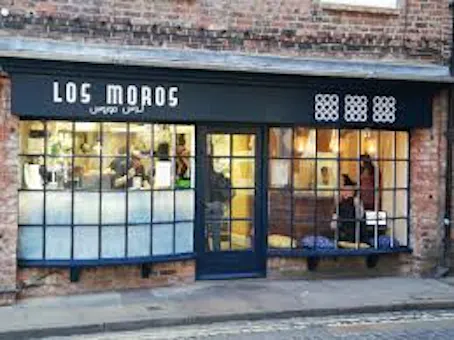Los Moros, York