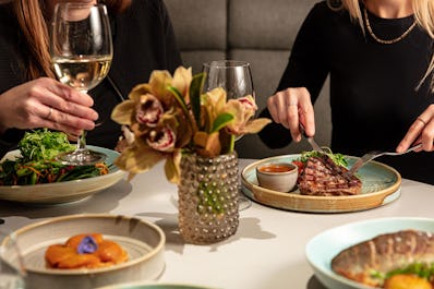 Haxells Restaurant & Bar