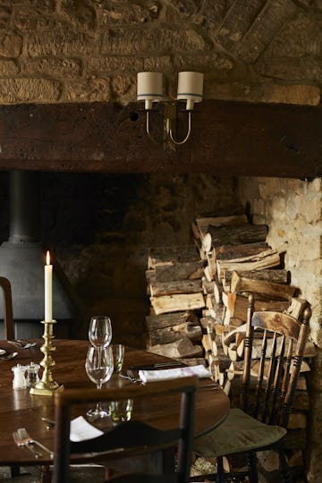 The Lord Poulett Arms