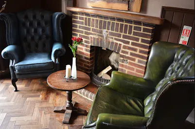 Greyhound Inn