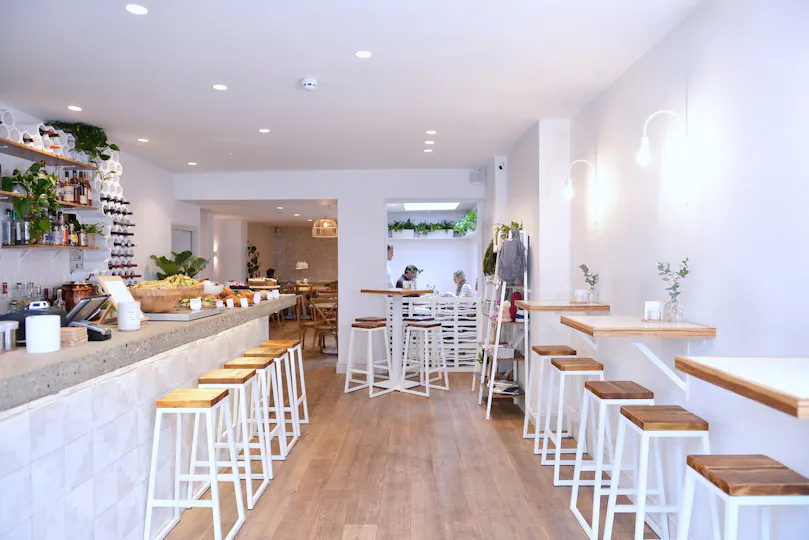 Nue Ground Clapham