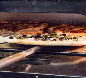 L`Affamato Walton on Thames