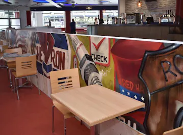coyotes bar & grill