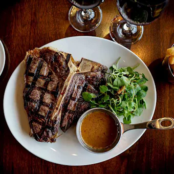 One Square Bar + Brasserie