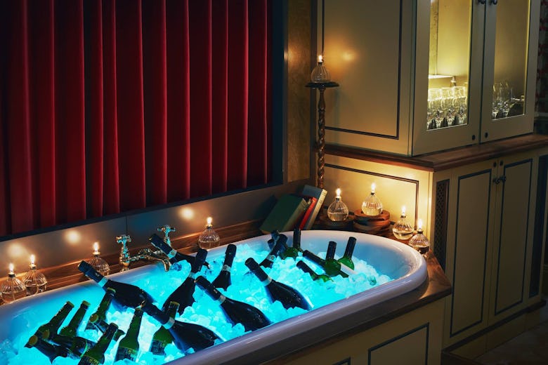 Victorian Bath House
