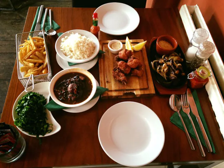 Tia Maria Bar & Kitchen