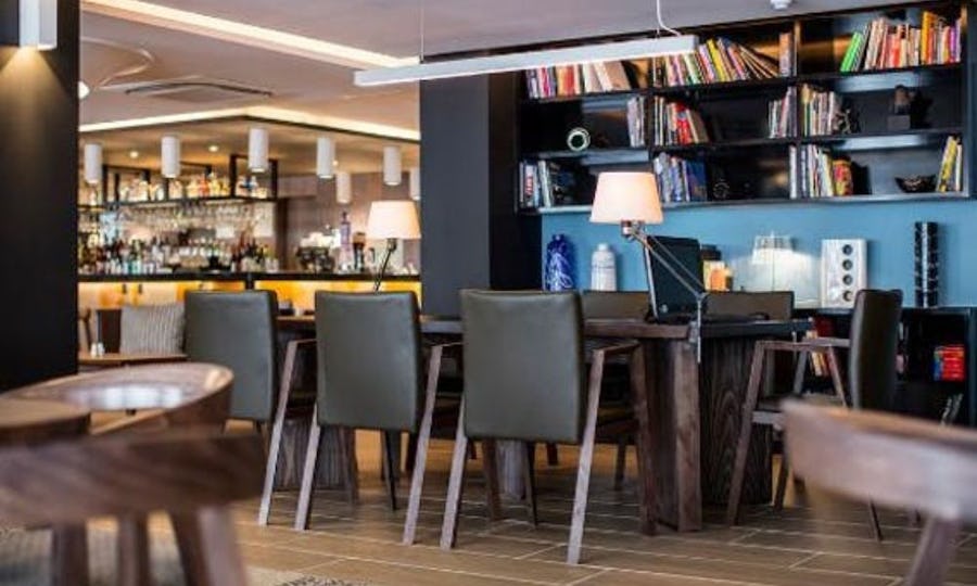 AC Lounge