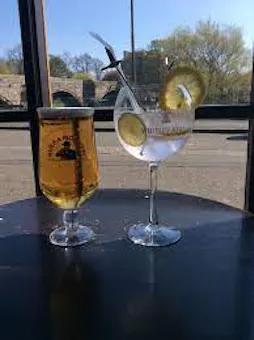 The Auld Brig Tavern