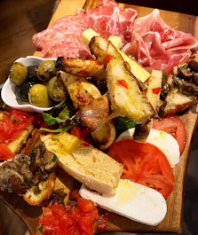 Bellaccino’s Restaurant