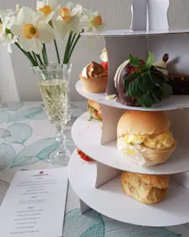 Cup Tea Lounge - Afternoon Tea Renfield Street