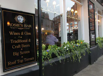 Rosies Bar