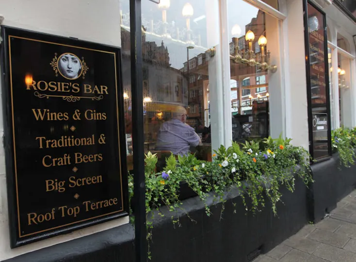 Rosies Bar