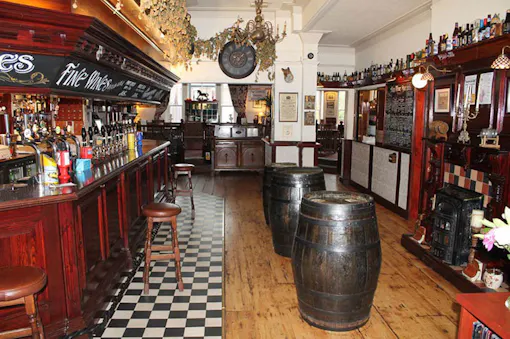 The Hop Vine