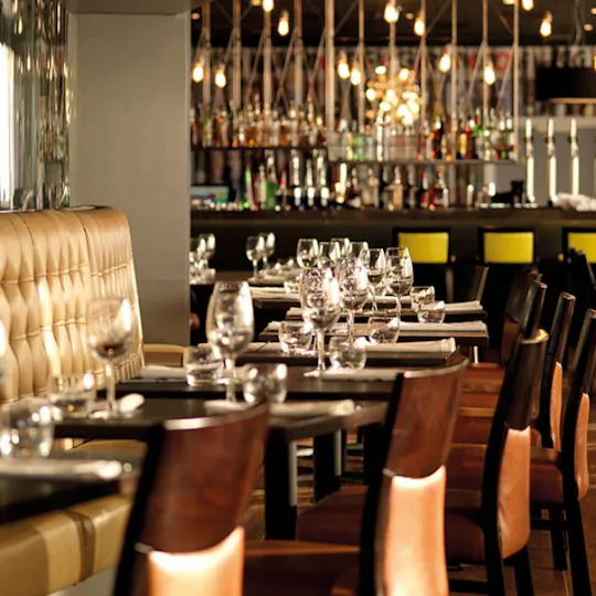 Stables Bar and Grill Restaurant @ Crowne Plaza Chester