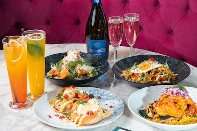 Fléur Restaurant and Bar
