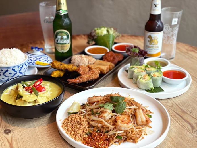 Monkey & Me Thai Cuisine