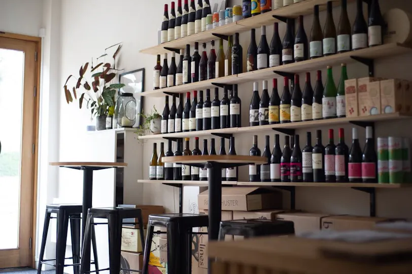 Little Rascal Wine Shop & Bar