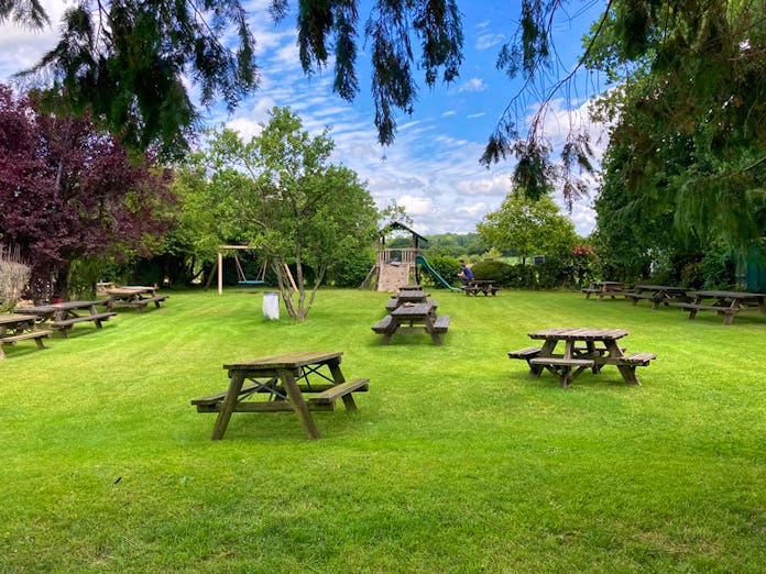 The Hampshire Bowman, Hampshire - Restaurant Reviews, Bookings, Menus ...