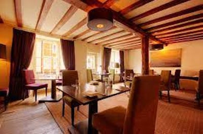 Dining at Sutherland House