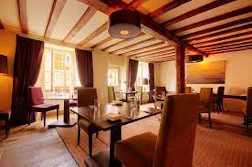 Dining at Sutherland House